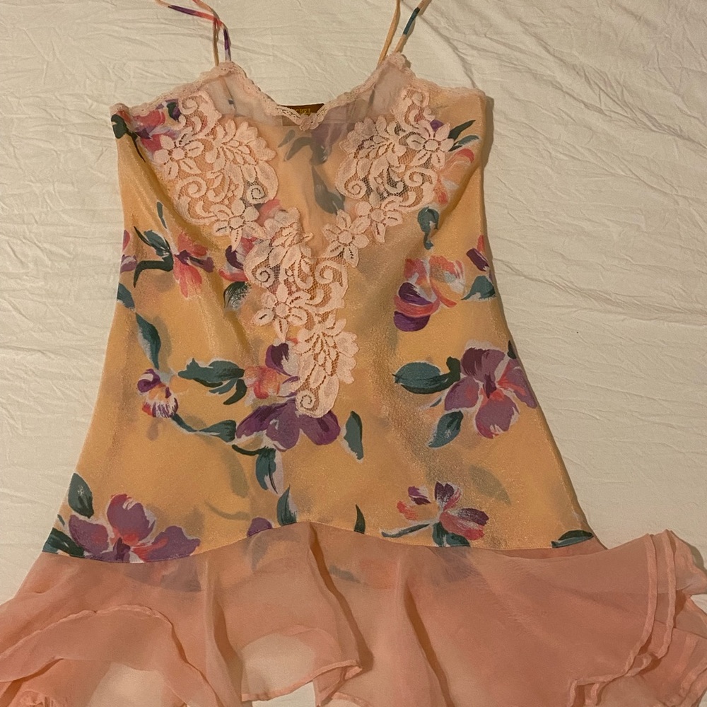 Victorias Secret - lace lingerie- floral with ruffle hem